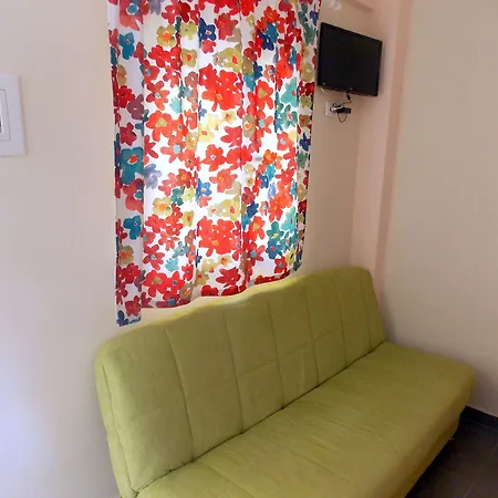 Apartment Nikos *