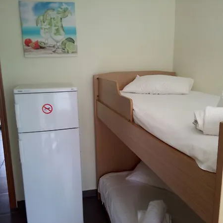 Nikos Apartament